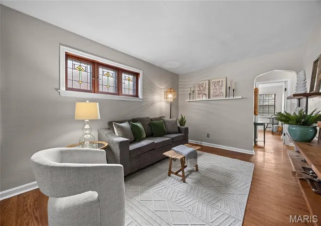 Photo 3 of Single family home for sale at 7032 Plainview Ave, Saint Louis, MO 63109 | MLS# MIS26067684 | Listing updated on 2026-10-30