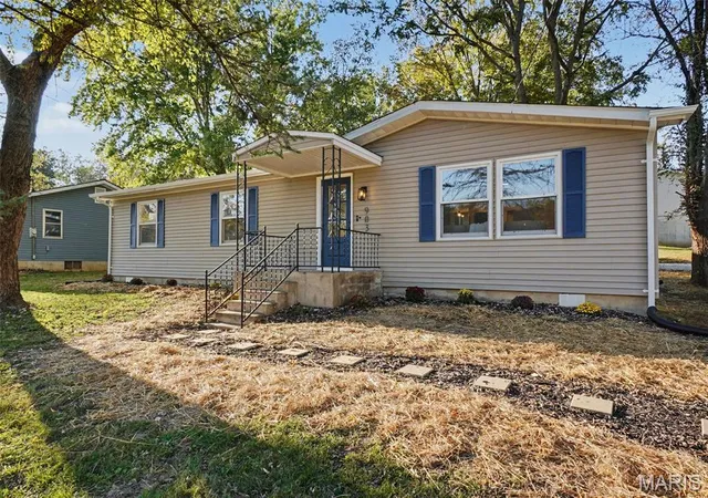 Photo 1 of Manufactured home for sale at 903 Morgan St, New Haven, MO 63068 | MLS# MIS26067688 | Listing updated on 2026-10-27