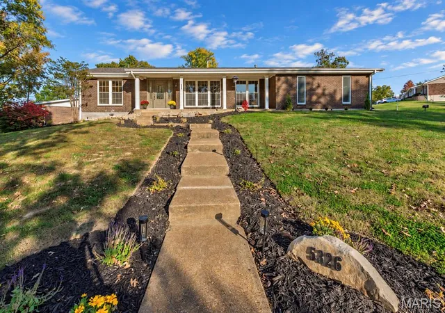 Single family home for sale at 5326 Kings Park Dr, Saint Louis, MO 63129 | MLS# MIS26067701