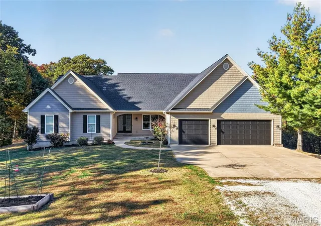 Photo 1 of Single family home for sale at 1485 Duke Rd, Augusta, MO 63332 | MLS# MIS26067739 | Listing updated on 2026-10-30