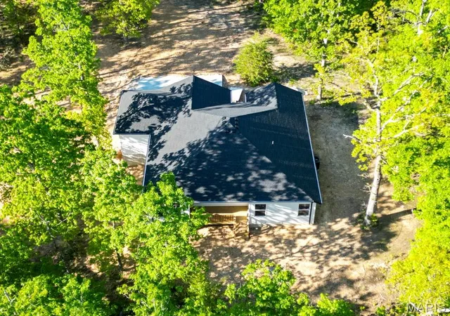 Photo 4 of Single family home for sale at 14220 Dunklin Rd, Lebanon, MO 65536 | MLS# MIS26067741 | Listing updated on 2026-10-22