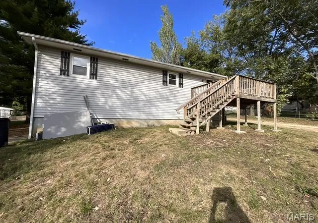 Photo 2 of Single family home for sale at 214 W Thornburgh St, West Plains, MO 65775 | MLS# MIS26067760 | Listing updated on 2026-10-22