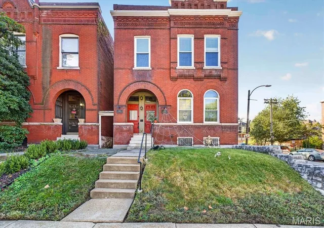Photo 3 of Multi family home for sale at 3456-58 Shenandoah Ave, Saint Louis, MO 63104 | MLS# MIS26067781 | Listing updated on 2026-10-28