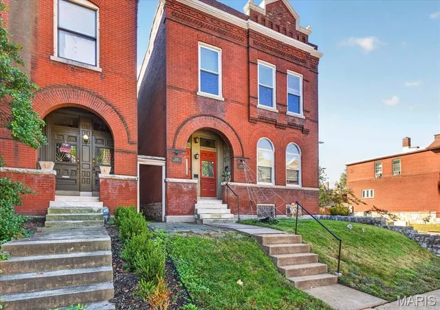 Photo 2 of Multi family home for sale at 3456-58 Shenandoah Ave, Saint Louis, MO 63104 | MLS# MIS26067781 | Listing updated on 2026-10-28