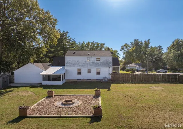 Photo 1 of Single family home for sale at 8 Kerland Dr, Wright City, MO 63390 | MLS# MIS26067836 | Listing updated on 2026-10-26