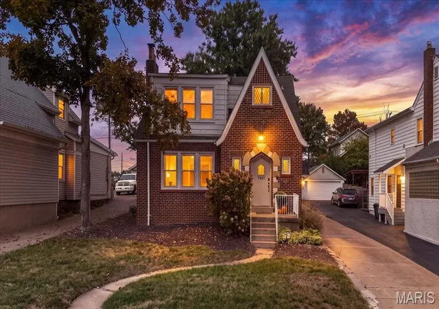 Photo 2 of Single family home for sale at 7831 Weil Ave, Saint Louis, MO 63119 | MLS# MIS26067849 | Listing updated on 2026-10-29