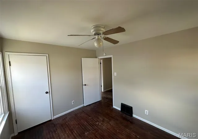 Photo 3 of Single family home for sale at 345 Lancashire Rd, Saint Louis, MO 63137 | MLS# MIS26067889 | Listing updated on 2026-10-22