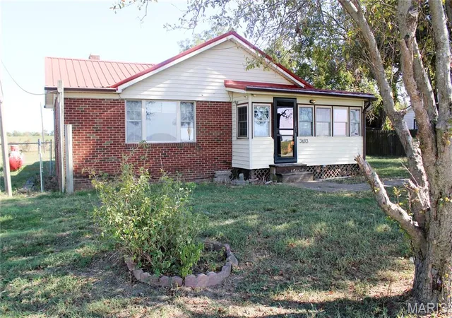Single family home for sale at 3483 State Hwy 164, Caruthersville, MO 63830 | MLS# MIS26067898