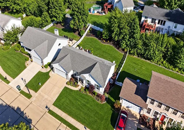 Photo 2 of Single family home for sale at 225 Royallsprings Pkwy, O Fallon, MO 63368 | MLS# MIS26067900 | Listing updated on 2026-10-28