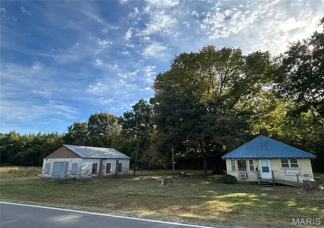 Photo 2 of Single family home for sale at 22050 State Hwy Ab, Bloomfield, MO 63825 | MLS# MIS26067914 | Listing updated on 2026-10-23