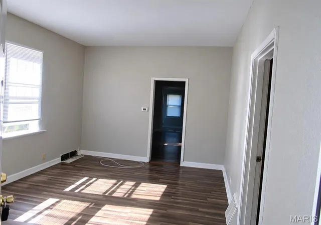 Photo 4 of Single family home for sale at 651 N 39th Street, Belleville, IL 62226 | MLS# MIS26067932 | Listing updated on 2026-10-26