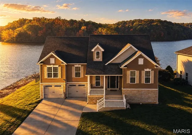 Photo 2 of Single family home for sale at 10202 Village Dr, Foristell, MO 63348 | MLS# MIS26067952 | Listing updated on 2026-10-28