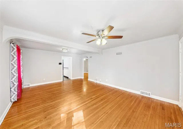 Photo 4 of Single family home for sale at 3201 Capehart Dr, Saint Louis, MO 63121 | MLS# MIS26067954 | Listing updated on 2026-10-29