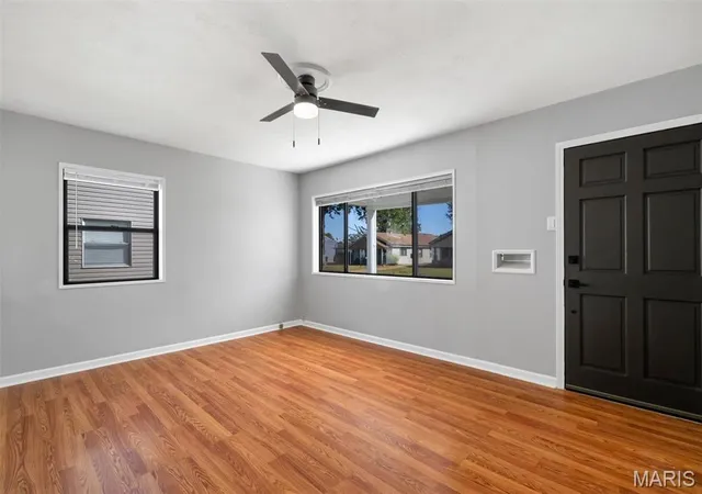 Photo 4 of Single family home for sale at 7921 Kammerer Ave, Saint Louis, MO 63123 | MLS# MIS26067978 | Listing updated on 2026-10-30
