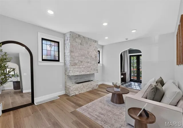 Photo 4 of Single family home for sale at 6750 Corbitt Ave, Saint Louis, MO 63130 | MLS# MIS26067981 | Listing updated on 2026-10-30