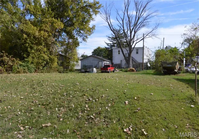 Photo 1 of Land for sale at 00 Vine St, Hardin, IL 62047 | MLS# MIS26067984 | Listing updated on 2026-10-29