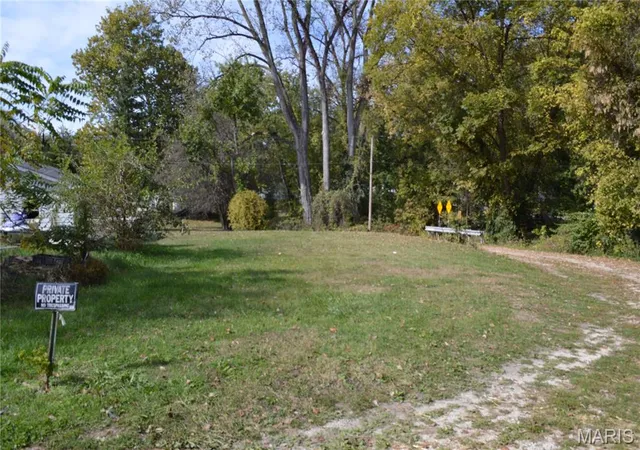 Photo 1 of Land for sale at 00 Vine St, Hardin, IL 62047 | MLS# MIS26067984 | Listing updated on 2026-10-29