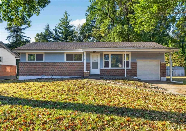 Photo 1 of Sale Pending at 2212 Collett Dr, Saint Louis, MO 63136 | MLS# MIS26068004 | Listing updated on 2026-10-28
