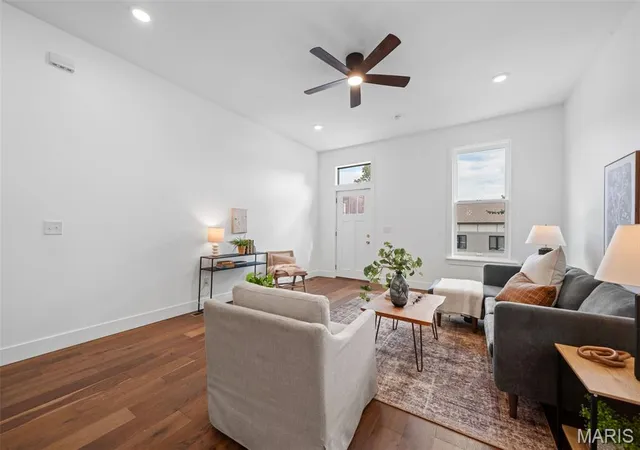 Photo 4 of Single family home for sale at 3313 Missouri Ave, Saint Louis, MO 63118 | MLS# MIS26068007 | Listing updated on 2026-10-22