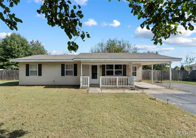Photo 1 of Single family home for sale at 39774 Bernard Rd, Malden, MO 63863 | MLS# MIS26068014 | Listing updated on 2026-10-22