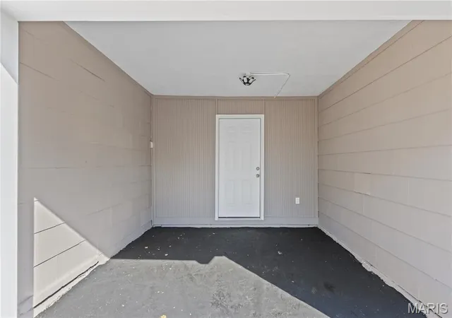 Photo 2 of Single family home for sale at 9237 Harold Dr, Saint Louis, MO 63134 | MLS# MIS26068015 | Listing updated on 2026-10-26