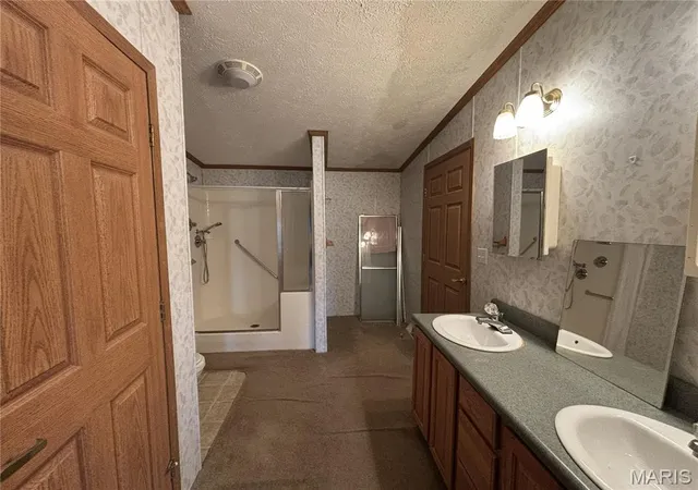 Photo 4 of Single family home for sale at 201 W Page St, Vandalia, MO 63382 | MLS# MIS26068019 | Listing updated on 2026-10-22