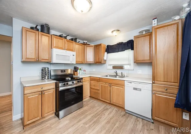 Photo 3 of Single family home for sale at 100 N 79th Street, Belleville, IL 62223 | MLS# MIS26068043 | Listing updated on 2026-10-22