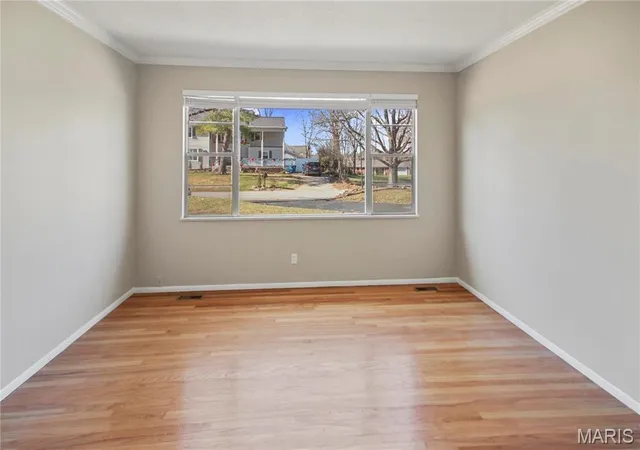 Photo 2 of Single family home for sale at 222 Pleasant Grv Ave, Ballwin, MO 63011 | MLS# MIS26068045 | Listing updated on 2026-10-22