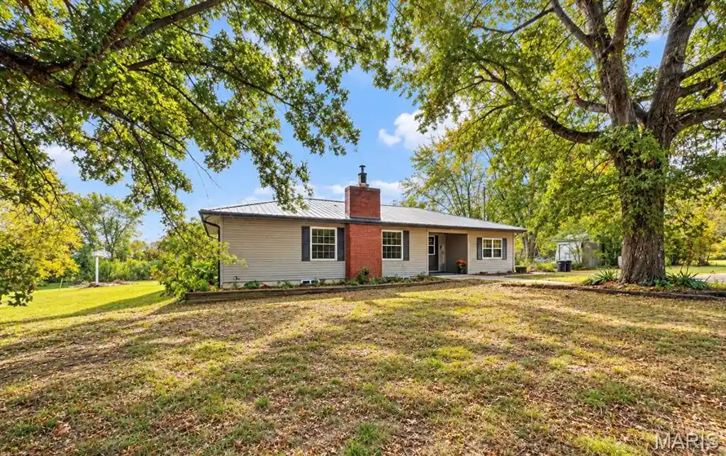 Single family home for sale at 642 State Hwy 21, Doniphan, MO 63935 | MLS# MIS26068058
