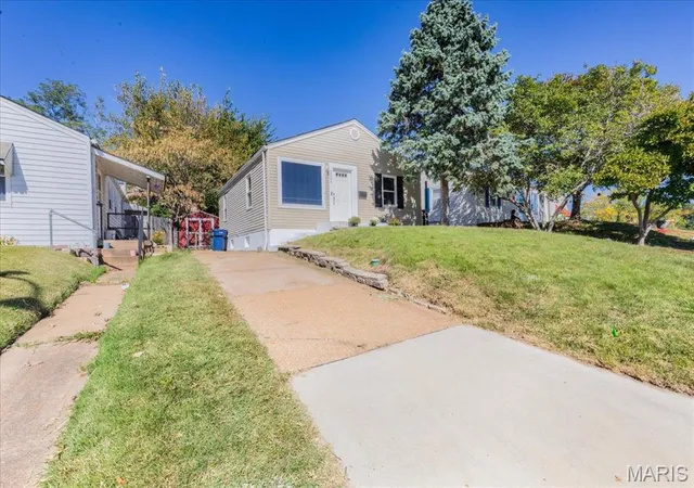 Photo 3 of Single family home for sale at 5509 Wyoming St, Saint Louis, MO 63139 | MLS# MIS26068093 | Listing updated on 2026-10-26