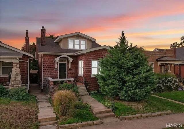 Photo 1 of Single family home for sale at 4354 Taft Ave, Saint Louis, MO 63116 | MLS# MIS26068101 | Listing updated on 2026-10-29