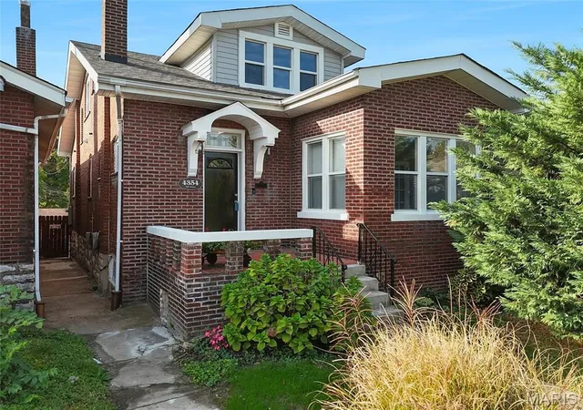Photo 4 of Single family home for sale at 4354 Taft Ave, Saint Louis, MO 63116 | MLS# MIS26068101 | Listing updated on 2026-10-29