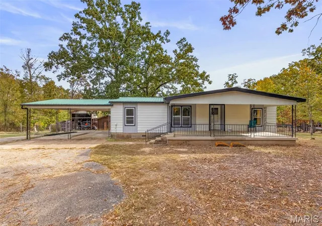 Photo 1 of Single family home for sale at 1131 Wayne Route V, Piedmont, MO 63957 | MLS# MIS26068148 | Listing updated on 2026-10-29