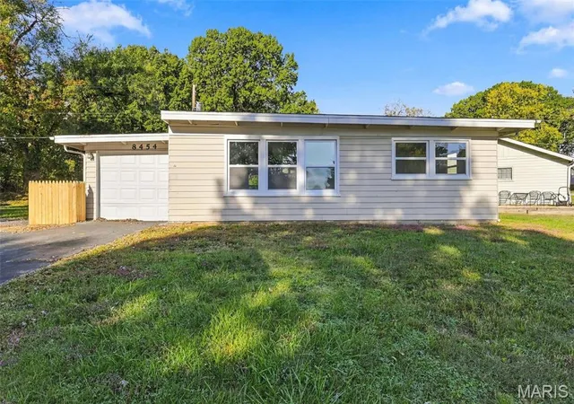 Photo 1 of Single family home for sale at 8454 Engler Ave, St John, MO 63114 | MLS# MIS26068180 | Listing updated on 2026-10-23