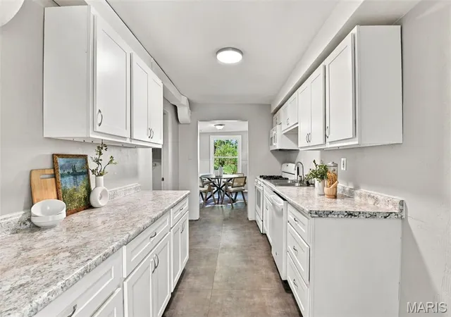 Photo 3 of Single family home for sale at 8454 Engler Ave, St John, MO 63114 | MLS# MIS26068180 | Listing updated on 2026-10-23