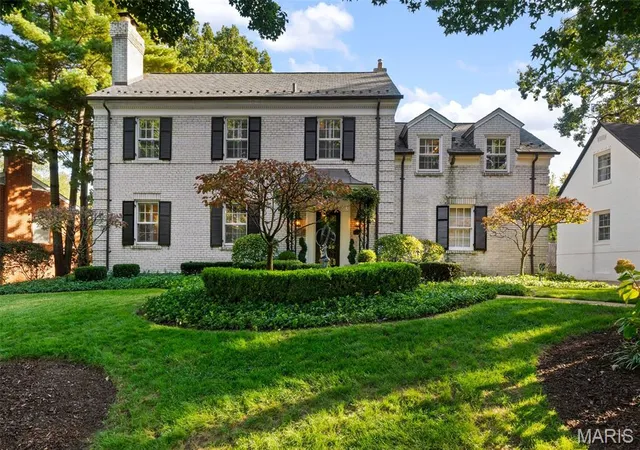 Photo 2 of Single family home for sale at 8150 Stanford Ave, Saint Louis, MO 63130 | MLS# MIS26068202 | Listing updated on 2026-10-29