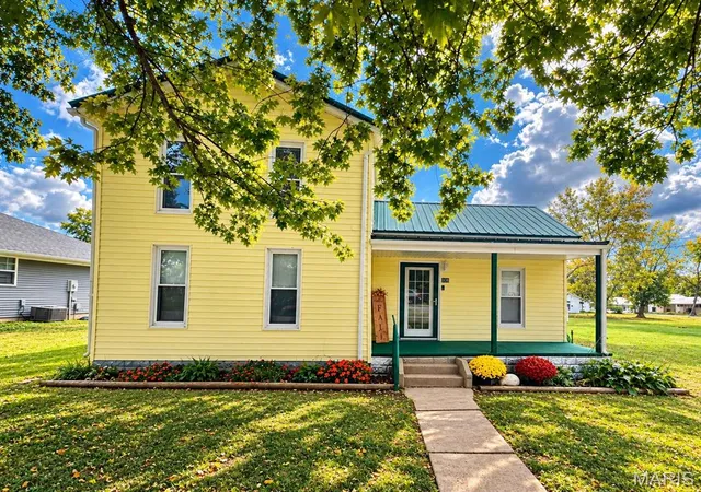 Photo 3 of Single family home for sale at 608 Academy St, La Belle, MO 63447 | MLS# MIS26068203 | Listing updated on 2026-10-26