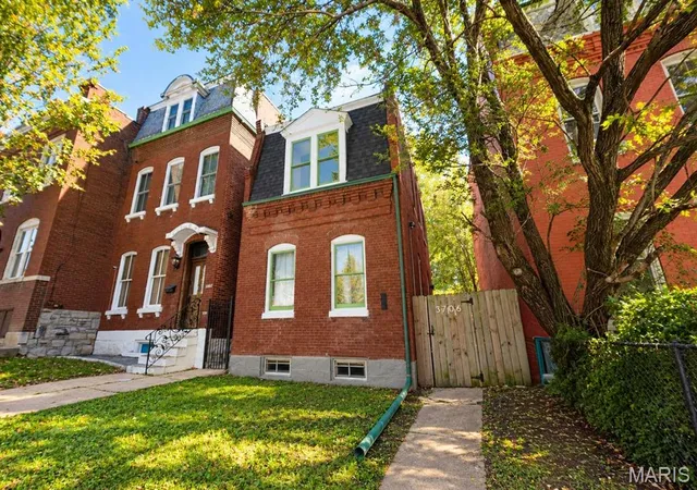 Photo 1 of Single family home for sale at 3706 Ohio Ave, Saint Louis, MO 63118 | MLS# MIS26068222 | Listing updated on 2026-10-28