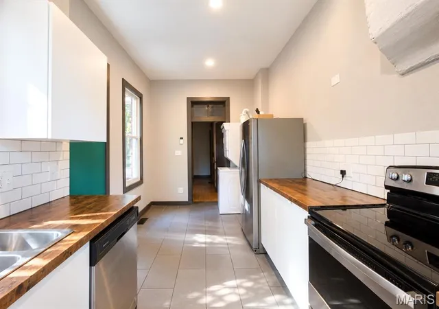 Photo 3 of Single family home for sale at 3706 Ohio Ave, Saint Louis, MO 63118 | MLS# MIS26068222 | Listing updated on 2026-10-28