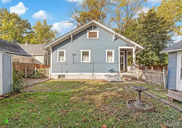 Photo 21 of Single family home for sale at 808 Troy Rd, Edwardsville, IL 62025 | MLS# MIS26068228 | Listing updated on 2026-10-28