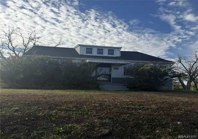 Single family home for sale at 1104 Gutenberg St, Hermann, MO 65041 | MLS# MIS26068232 | Listing updated on 2026-10-23