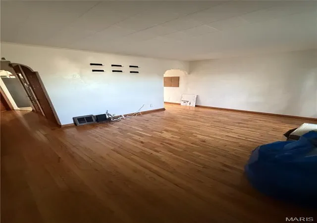 Photo 3 of Single family home for sale at 1104 Gutenberg St, Hermann, MO 65041 | MLS# MIS26068232 | Listing updated on 2026-10-23
