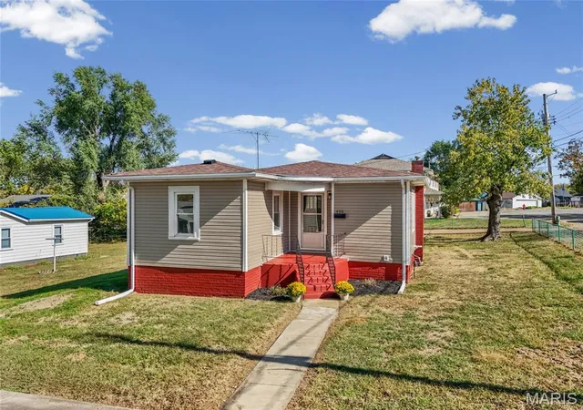 Photo 3 of Single family home for sale at 420 Murrill Ct, Bonne Terre, MO 63628 | MLS# MIS26068239 | Listing updated on 2026-10-29