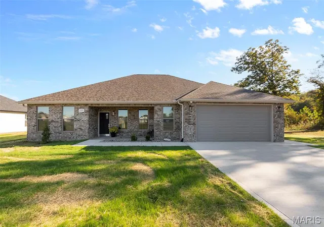 Photo 1 of Single family home for sale at 109 Beau Dr, Scott City, MO 63780 | MLS# MIS26068253 | Listing updated on 2026-10-26