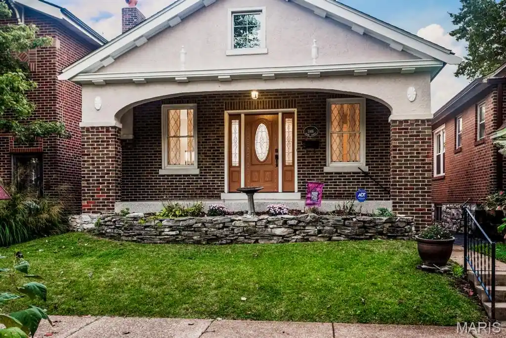 Single family home for sale at 5916 Leona St, Saint Louis, MO 63116 | MLS# MIS26068255