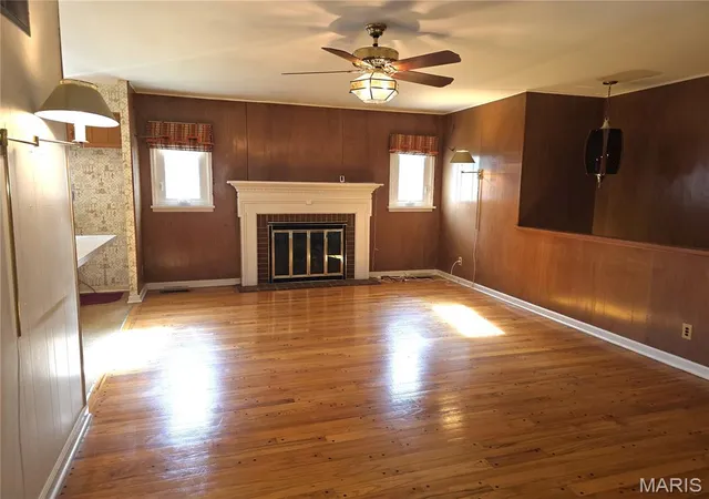 Photo 4 of Single family home for sale at 348 Cherry Hl Dr, Ellisville, MO 63011 | MLS# MIS26068275 | Listing updated on 2026-10-28