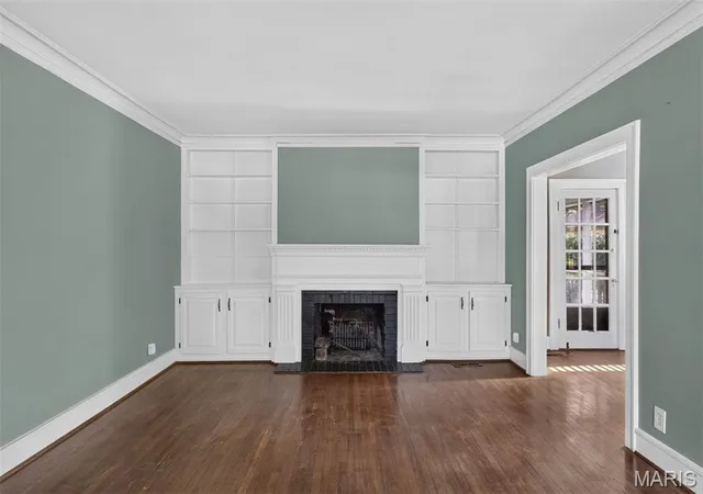 Photo 4 of Single family home for sale at 8386 Big Bnd Blvd, Saint Louis, MO 63119 | MLS# MIS26068276 | Listing updated on 2026-10-27