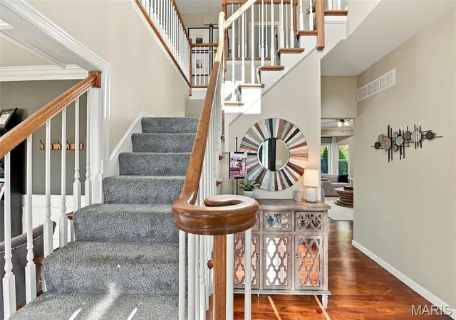 Photo 3 of Single family home for sale at 610 Royal Pine Ct, Lake Saint Louis, MO 63367 | MLS# MIS26068286 | Listing updated on 2026-10-28
