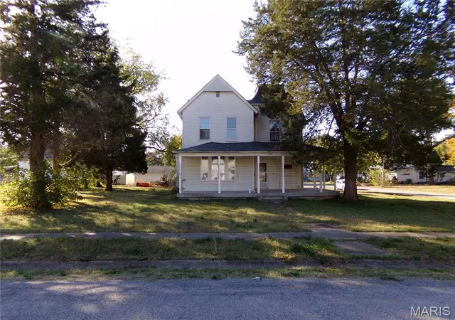 Photo 1 of Sale Pending at 502 S Hamilton St, Marissa, IL 62257 | MLS# MIS26068323 | Listing updated on 2026-10-29