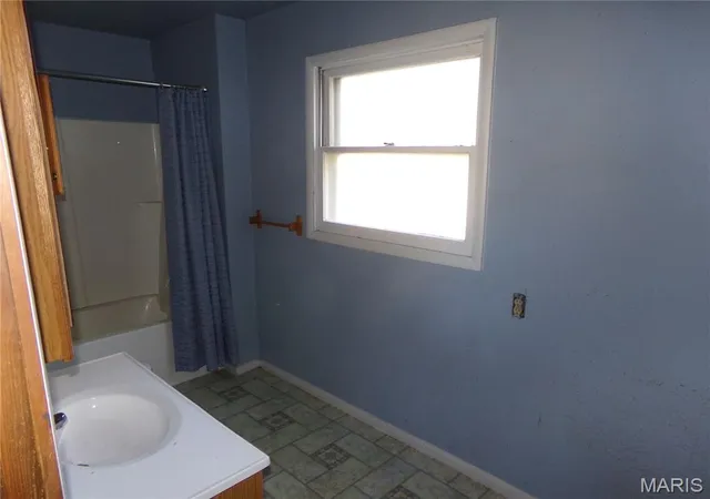Photo 4 of Sale Pending at 502 S Hamilton St, Marissa, IL 62257 | MLS# MIS26068323 | Listing updated on 2026-10-29